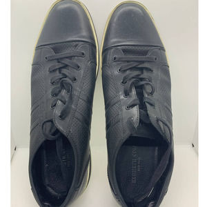 Kenneth Cole black Leather Sneakers. Size 13. Good condition.‎
